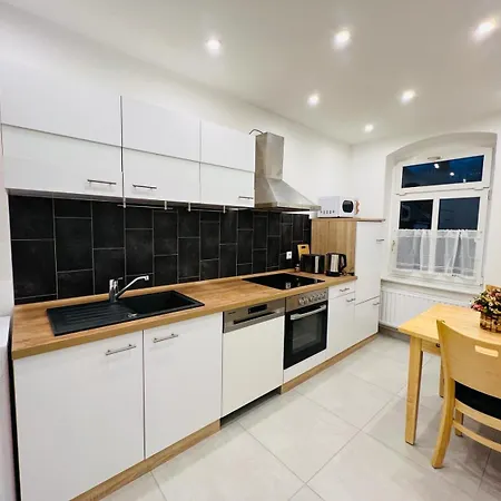 Twenty Five Bei Dresden - Free Parking, Netflix & Coffee Machine דירה היידנאו